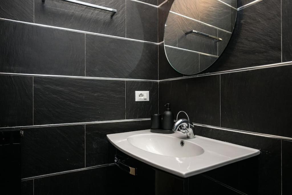 Wonderfull Two Floors Apartment Navigli Milano Eksteriør billede
